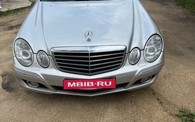 Mercedes-Benz E-Класс, 2004 год, 550 000 рублей, 1 фотография