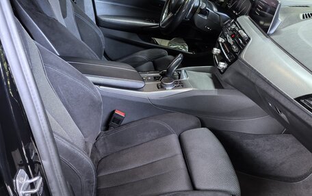BMW 5 серия, 2018 год, 3 150 000 рублей, 8 фотография