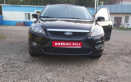 Ford Focus II рестайлинг, 2010 год, 750 000 рублей, 2 фотография