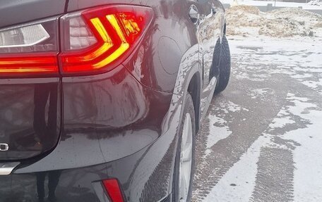 Lexus RX IV рестайлинг, 2018 год, 3 950 000 рублей, 6 фотография