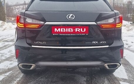 Lexus RX IV рестайлинг, 2018 год, 3 950 000 рублей, 7 фотография