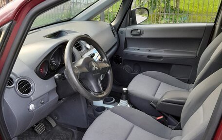 Mitsubishi Colt VI рестайлинг, 2006 год, 430 000 рублей, 17 фотография