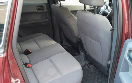 Mitsubishi Colt VI рестайлинг, 2006 год, 430 000 рублей, 21 фотография