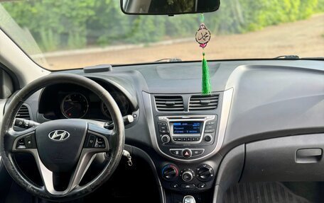 Hyundai Solaris II рестайлинг, 2014 год, 890 000 рублей, 6 фотография