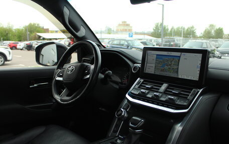 Toyota Land Cruiser, 2021 год, 8 900 000 рублей, 7 фотография