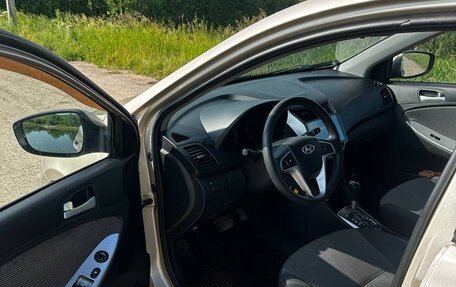 Hyundai Solaris II рестайлинг, 2011 год, 549 000 рублей, 6 фотография