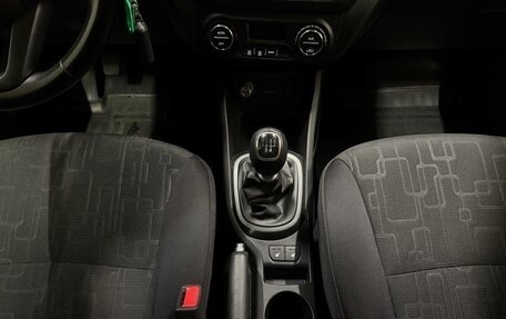 KIA Rio III рестайлинг, 2013 год, 880 000 рублей, 13 фотография