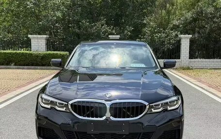 BMW 3 серия, 2022 год, 2 820 000 рублей, 2 фотография