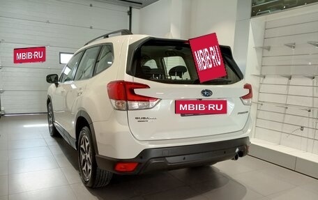 Subaru Forester, 2019 год, 2 359 000 рублей, 6 фотография