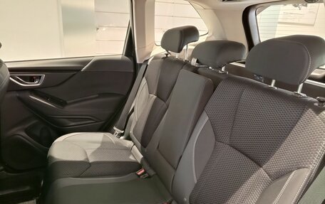 Subaru Forester, 2019 год, 2 359 000 рублей, 15 фотография