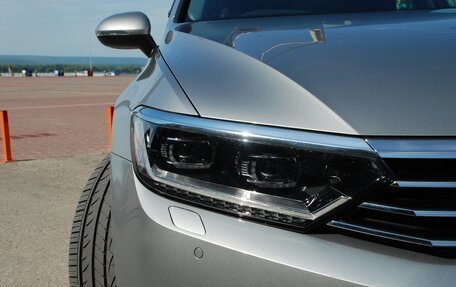 Volkswagen Passat B8 рестайлинг, 2015 год, 1 669 000 рублей, 7 фотография