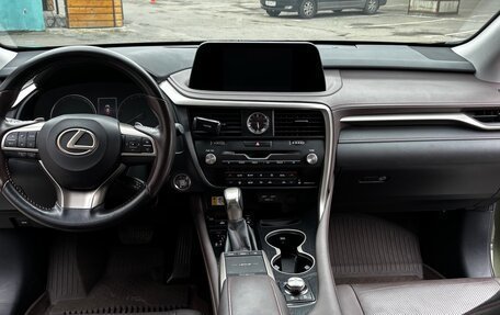 Lexus RX IV рестайлинг, 2021 год, 5 650 000 рублей, 15 фотография