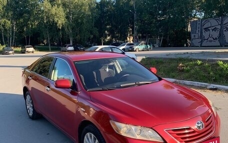 Toyota Camry, 2006 год, 860 000 рублей, 2 фотография