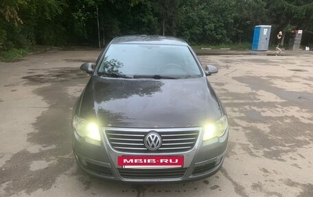 Volkswagen Passat B6, 2007 год, 460 000 рублей, 7 фотография