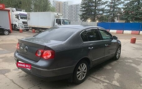 Volkswagen Passat B6, 2007 год, 460 000 рублей, 3 фотография