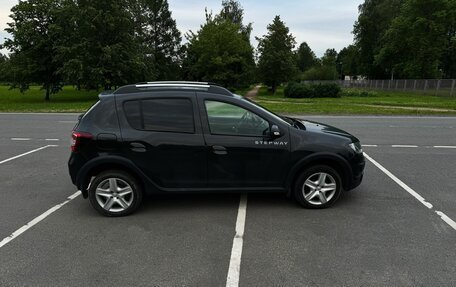 Renault Sandero II рестайлинг, 2017 год, 999 000 рублей, 5 фотография