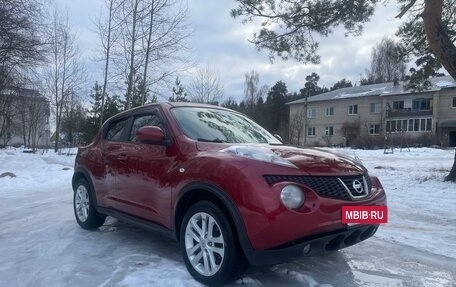 Nissan Juke II, 2011 год, 600 000 рублей, 4 фотография