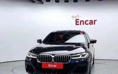 BMW 5 серия, 2021 год, 4 265 980 рублей, 2 фотография