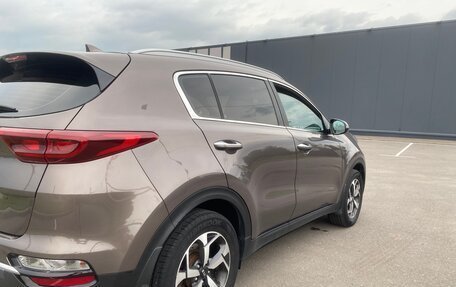 KIA Sportage IV рестайлинг, 2018 год, 2 200 000 рублей, 5 фотография
