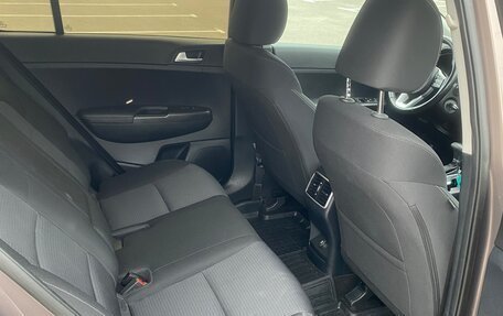 KIA Sportage IV рестайлинг, 2018 год, 2 200 000 рублей, 22 фотография