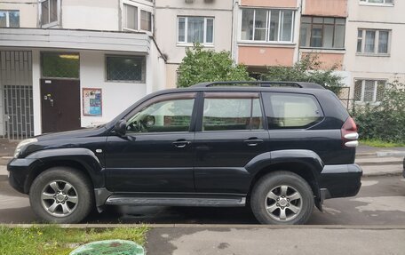 Toyota Land Cruiser Prado 120 рестайлинг, 2008 год, 3 100 000 рублей, 6 фотография