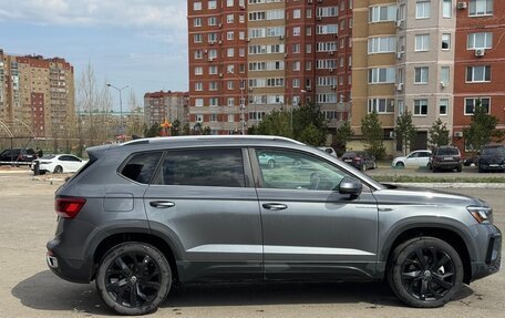 Volkswagen Taos, 2022 год, 2 400 000 рублей, 5 фотография