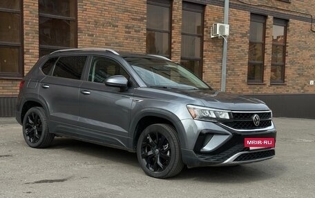 Volkswagen Taos, 2022 год, 2 400 000 рублей, 3 фотография