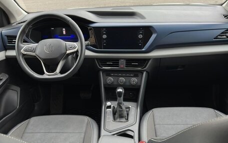 Volkswagen Taos, 2022 год, 2 400 000 рублей, 13 фотография