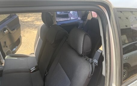 Opel Zafira A рестайлинг, 2004 год, 459 000 рублей, 11 фотография