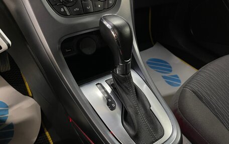Opel Astra J, 2014 год, 1 049 000 рублей, 15 фотография