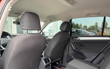 Volkswagen Tiguan II, 2021 год, 2 650 000 рублей, 23 фотография