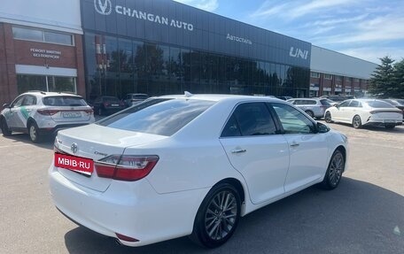 Toyota Camry, 2017 год, 2 550 000 рублей, 3 фотография