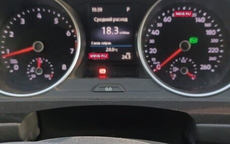 Volkswagen Tiguan II, 2018 год, 2 690 000 рублей, 9 фотография