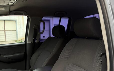 Nissan Navara (Frontier), 2007 год, 550 000 рублей, 7 фотография