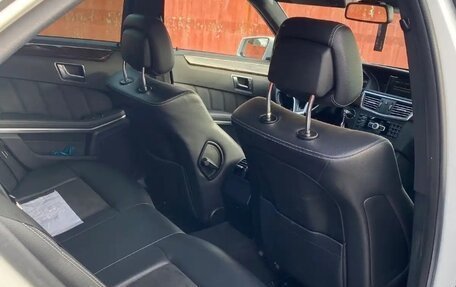Mercedes-Benz E-Класс, 2011 год, 1 000 000 рублей, 7 фотография