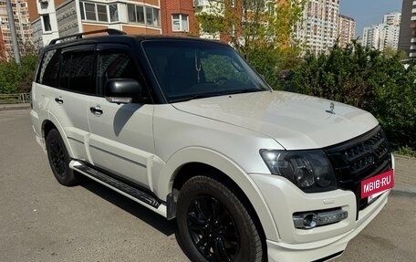 Mitsubishi Pajero IV, 2019 год, 4 350 000 рублей, 6 фотография