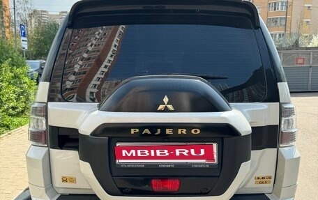 Mitsubishi Pajero IV, 2019 год, 4 350 000 рублей, 4 фотография