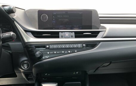 Lexus ES VII, 2019 год, 3 700 000 рублей, 15 фотография