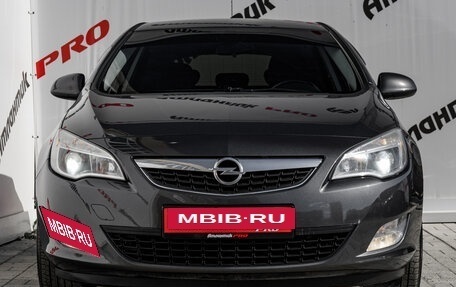 Opel Astra J, 2010 год, 795 000 рублей, 2 фотография