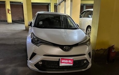 Toyota C-HR I рестайлинг, 2018 год, 2 000 000 рублей, 1 фотография