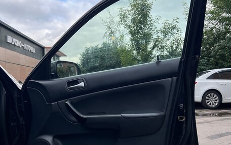 Honda Accord VII рестайлинг, 2006 год, 900 000 рублей, 18 фотография