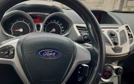 Ford Fiesta, 2008 год, 490 000 рублей, 3 фотография
