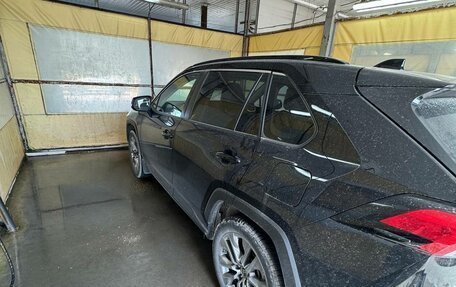 Toyota RAV4, 2022 год, 3 400 000 рублей, 2 фотография