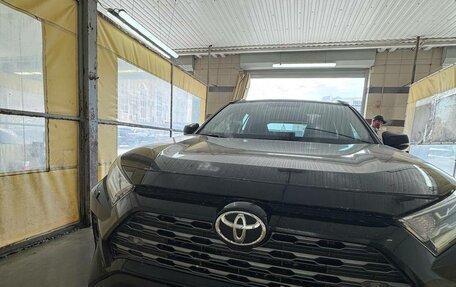 Toyota RAV4, 2022 год, 3 400 000 рублей, 3 фотография