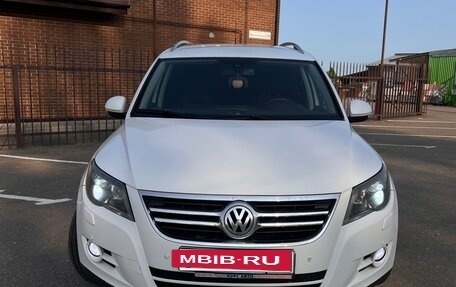 Volkswagen Tiguan I, 2009 год, 830 000 рублей, 2 фотография