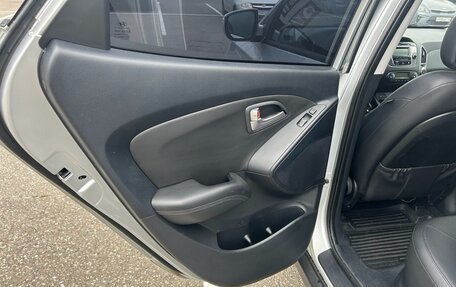 Hyundai ix35 I рестайлинг, 2011 год, 1 190 000 рублей, 10 фотография