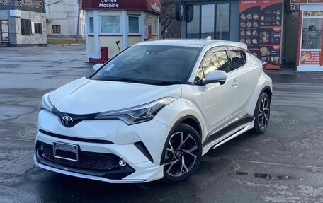 Toyota C-HR I рестайлинг, 2018 год, 2 000 000 рублей, 6 фотография