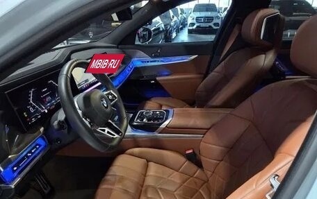 BMW 7 серия, 2024 год, 13 250 000 рублей, 5 фотография