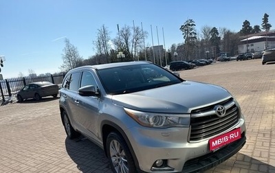 Toyota Highlander III, 2014 год, 3 200 000 рублей, 1 фотография