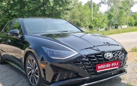 Hyundai Sonata VIII, 2021 год, 2 550 000 рублей, 2 фотография